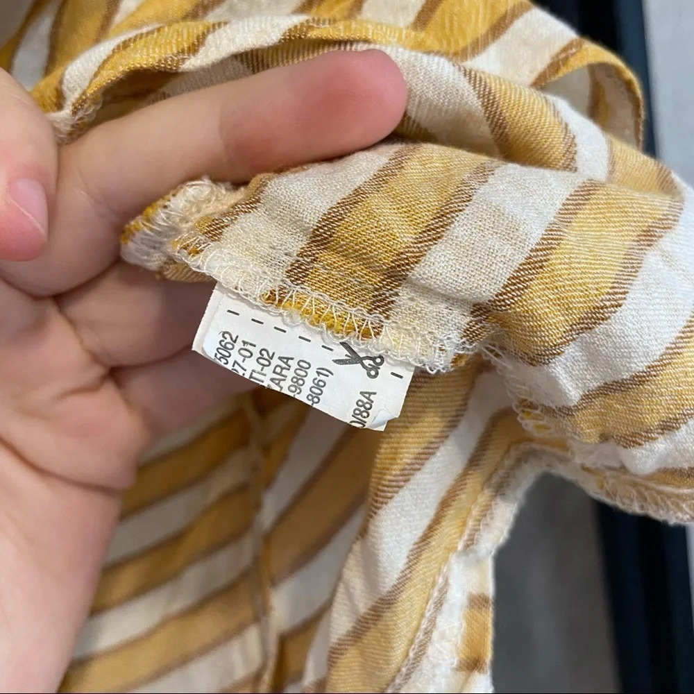 Zara Striped Ruffle Cropped Blouse - Picture 5 of 6